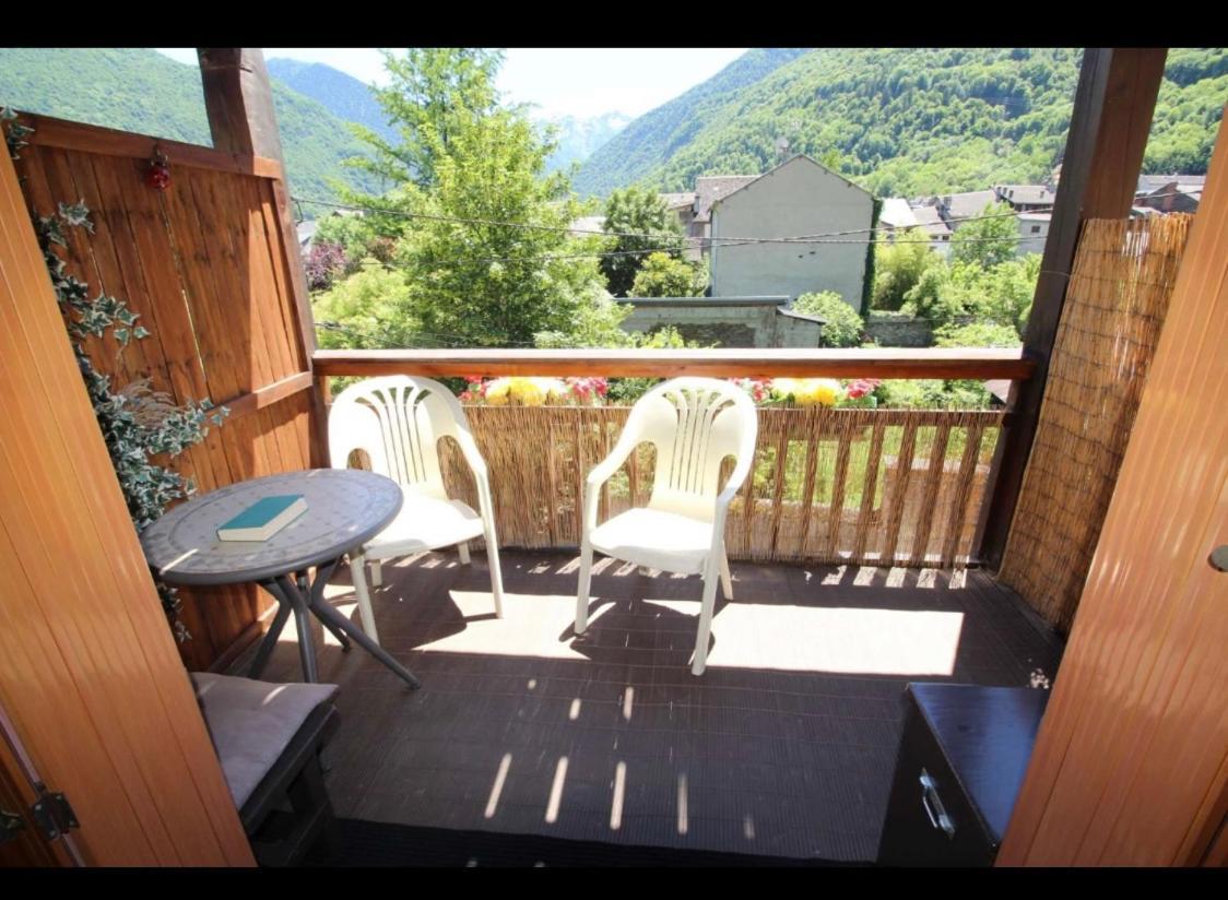 Beau T3 Place Parking, Vue Degagee Proche Centre Bagnères-de-Luchon エクステリア 写真