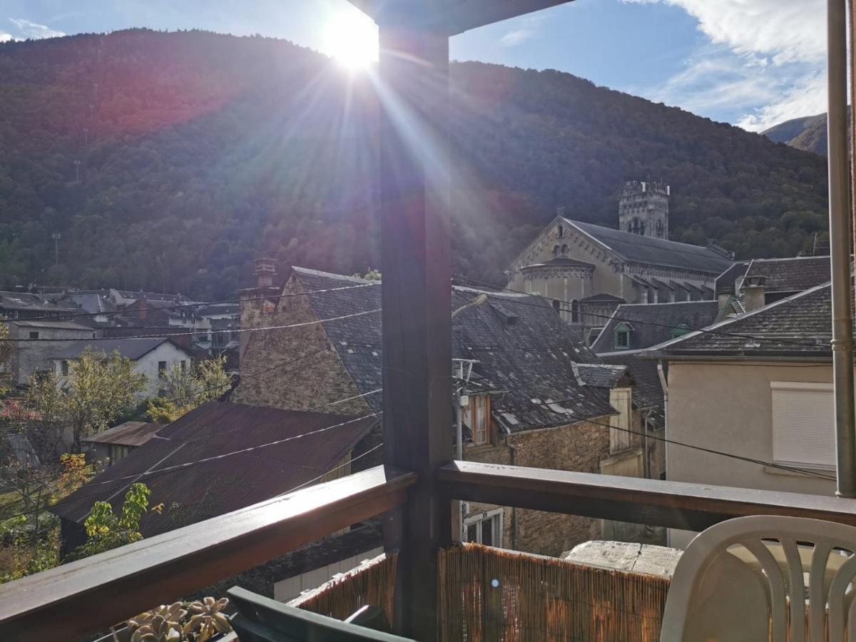 Beau T3 Place Parking, Vue Degagee Proche Centre Bagnères-de-Luchon エクステリア 写真